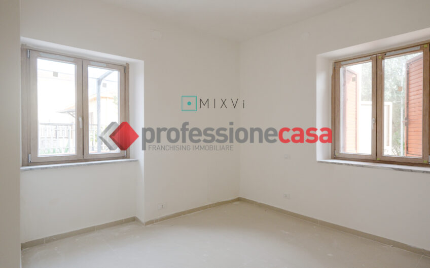 Desideri una casa a basso impatto energetico, con giardino e completamente ristrutturata?
