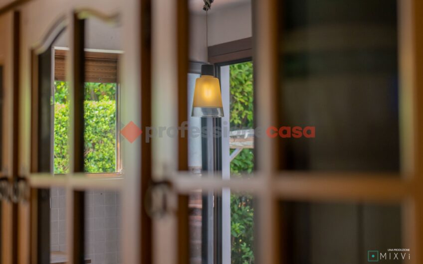 Esclusiva Villa con Piscina ad Ogliastro Marina, Castellabate (SA)