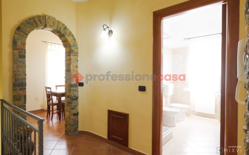DIMORA UNICA A ROCCADASPIDE: UNA CASA DA SOGNO!