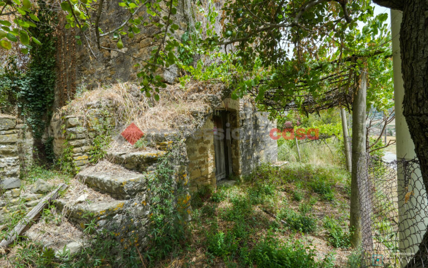 SCOPRI IL TESORO NASCOSTO: UN RUDERE STORICO