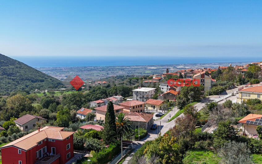 Il Tuo Angolo di Serenità: Casa Indipendente con Giardino