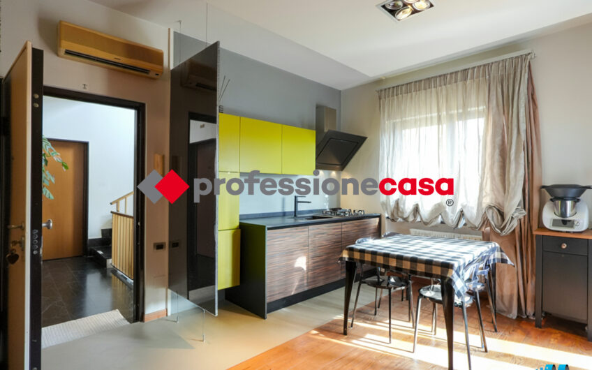 A Due Passi Dalle Scuole, Zona Centrale, Ristrutturato – Rif.121124