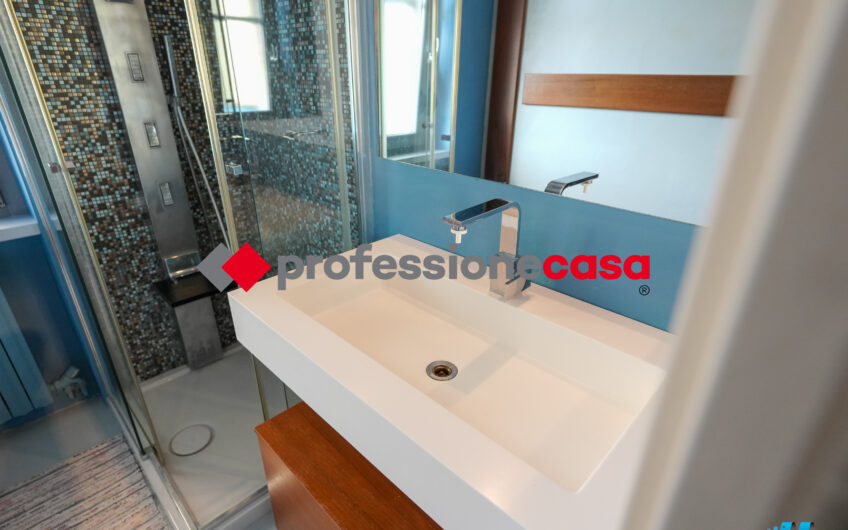 A Due Passi Dalle Scuole, Zona Centrale, Ristrutturato – Rif.121124