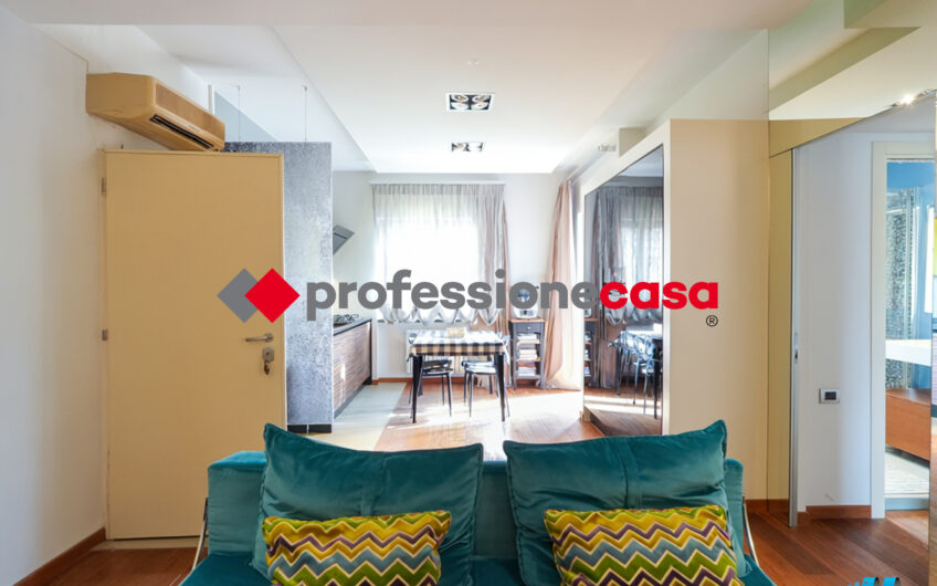 A Due Passi Dalle Scuole, Zona Centrale, Ristrutturato – Rif.121124