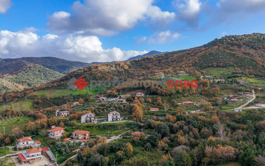 Risveglio panoramico: La Tua Casa con Vista Mare