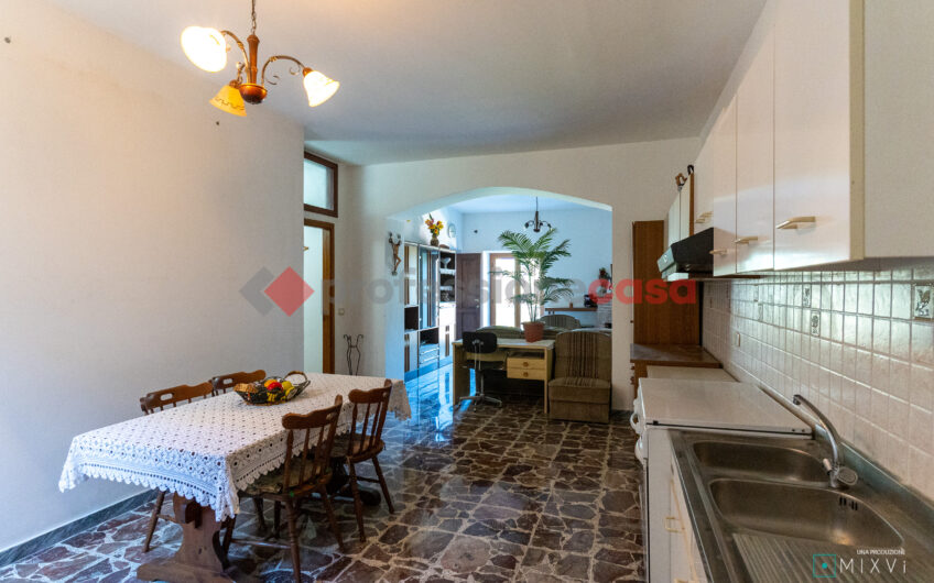 Cilento da Vivere o da Trasformare in Opportunità-Rif.190325