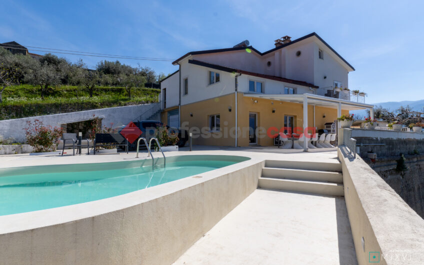 Green Luxury tra le Colline di Albanella-Rif. 100325