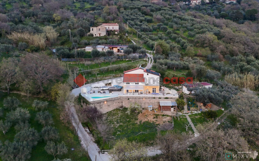 Green Luxury tra le Colline di Albanella-Rif. 100325