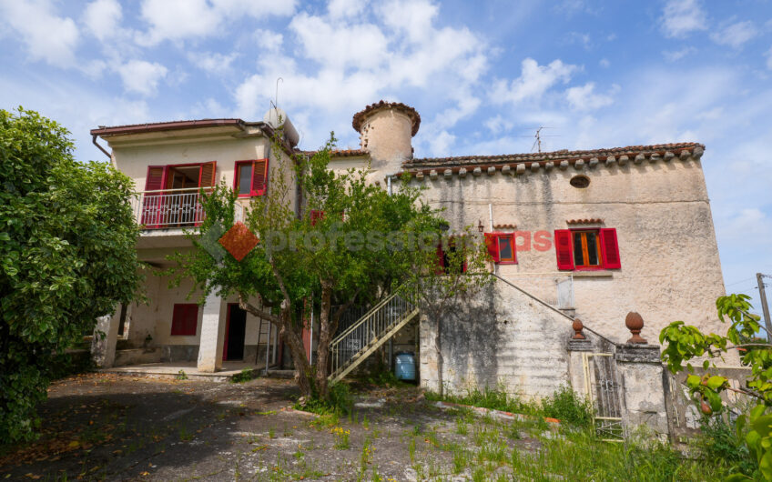 La Casa che Racconta una Storia- Rif.050525