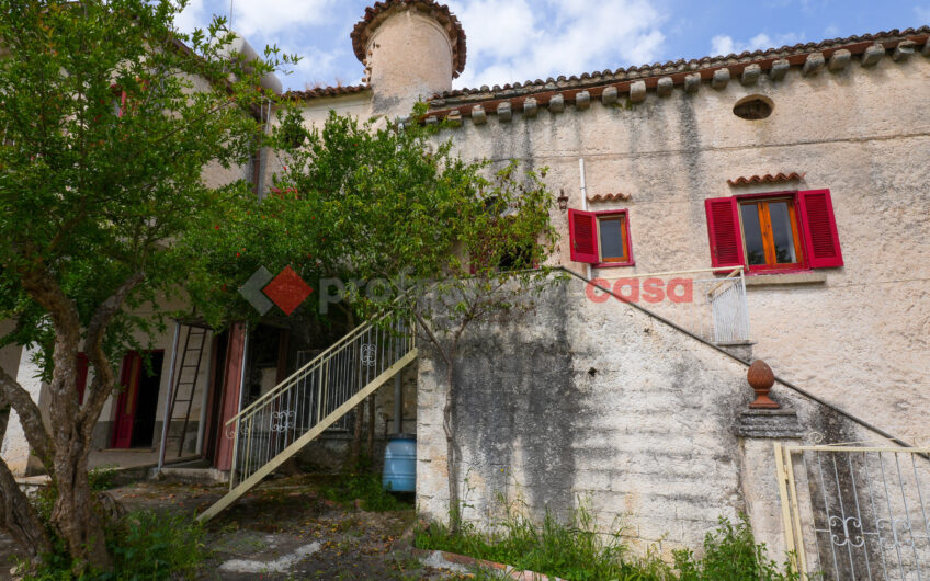 La Casa che Racconta una Storia- Rif.050525