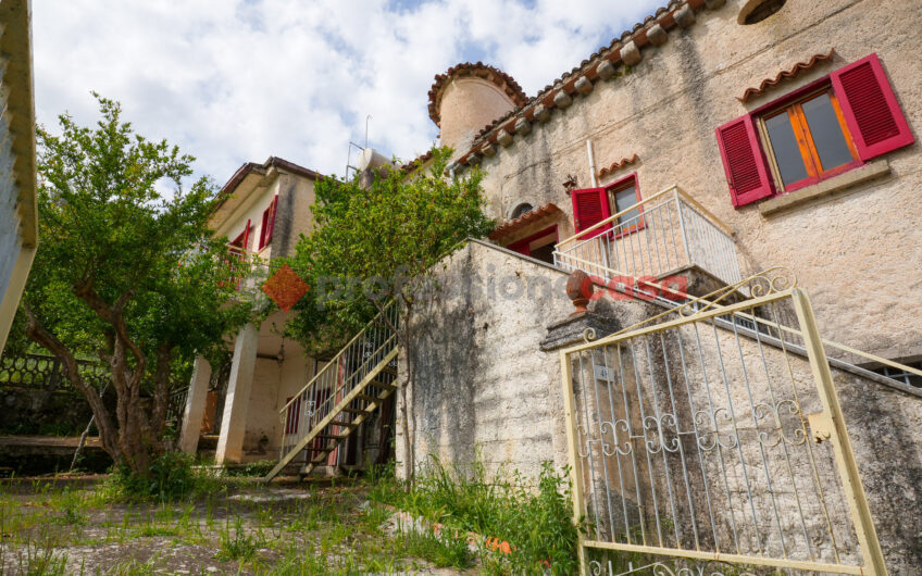 La Casa che Racconta una Storia- Rif.050525