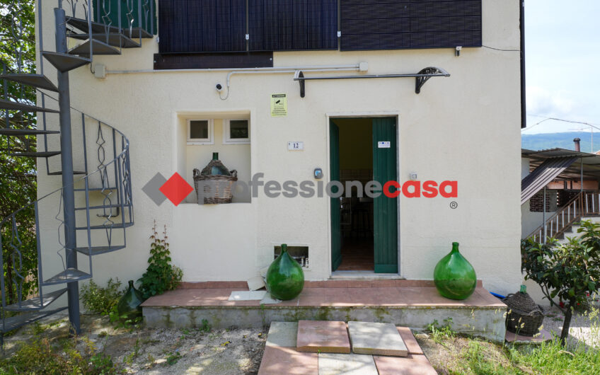 Piccola, accogliente, pronta da vivere-Rif.150525A