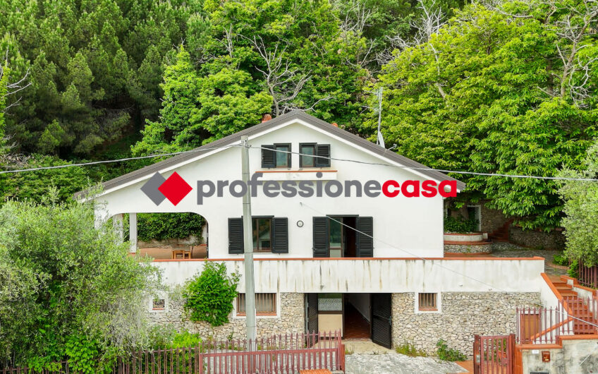 Villa Indipendente a Capaccio Capoluogo-Rif.270525A