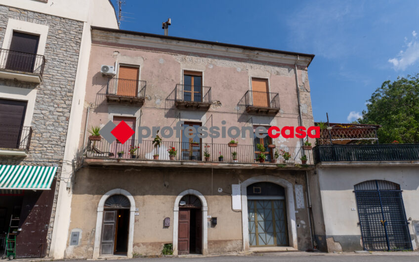 Un Nuovo Inizio Nel Centro Di Roccadaspide-Rif.190625A