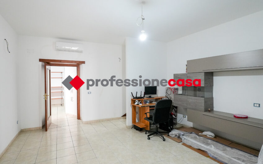 Inizia Una Nuova Vita, Dove Tranquillità e Praticità Si Incontrano-Rif.210525