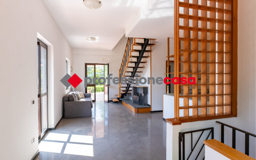 Villa Indipendente a Capaccio Capoluogo-Rif.270525A