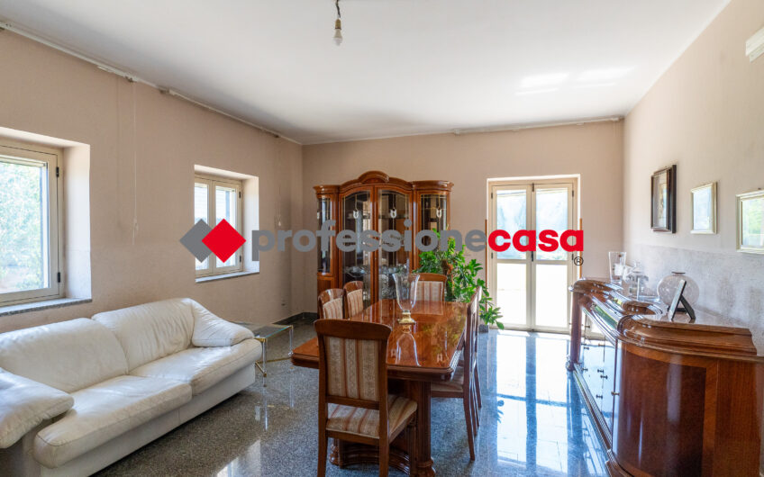 Ampia, Luminosa, Indipendente: Semplicemente Casa-Rif.280525