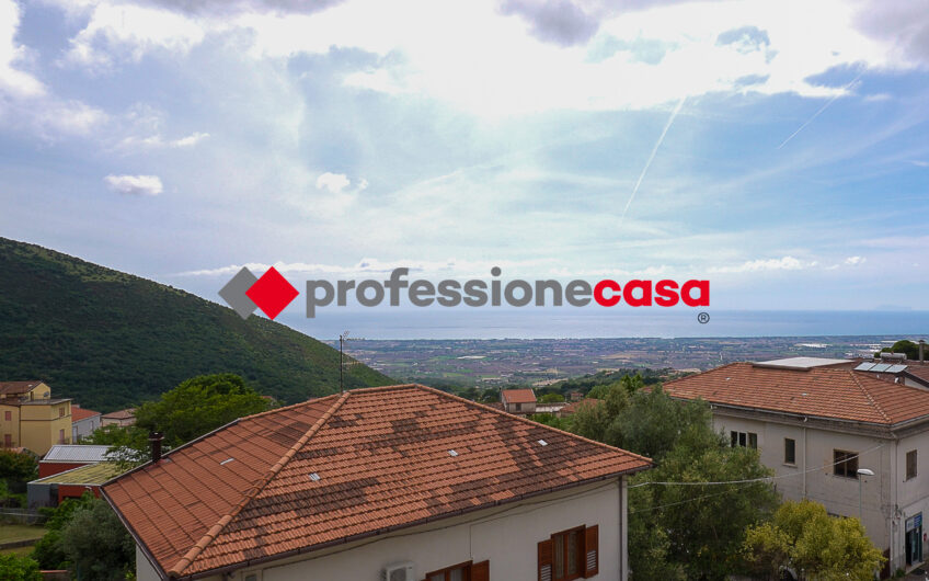 Un Angolo Panoramico Nel Borgo Di Capaccio-Rif.230525