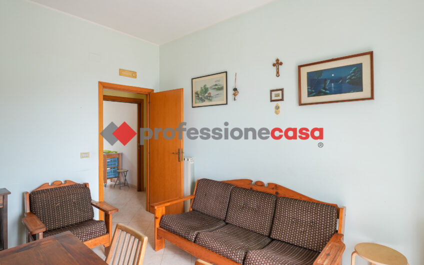 Un Angolo Panoramico Nel Borgo Di Capaccio-Rif.230525