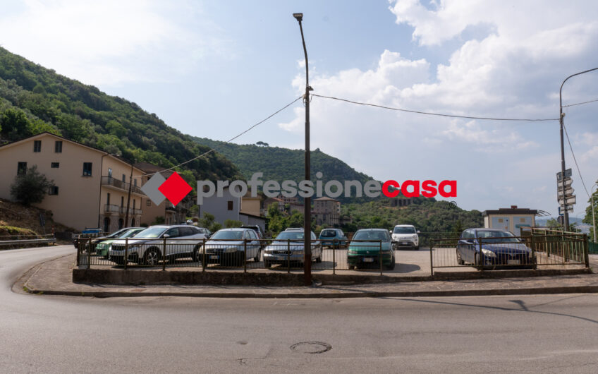 A Due Passi Da Tutto, Su Due Livelli Di Comfort-Rif.190625