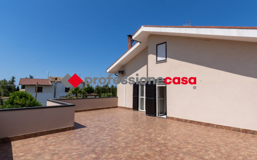Ampia, Luminosa, Indipendente: Semplicemente Casa-Rif.280525