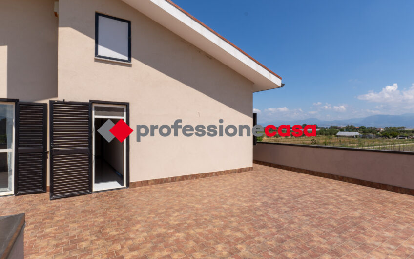 Ampia, Luminosa, Indipendente: Semplicemente Casa-Rif.280525