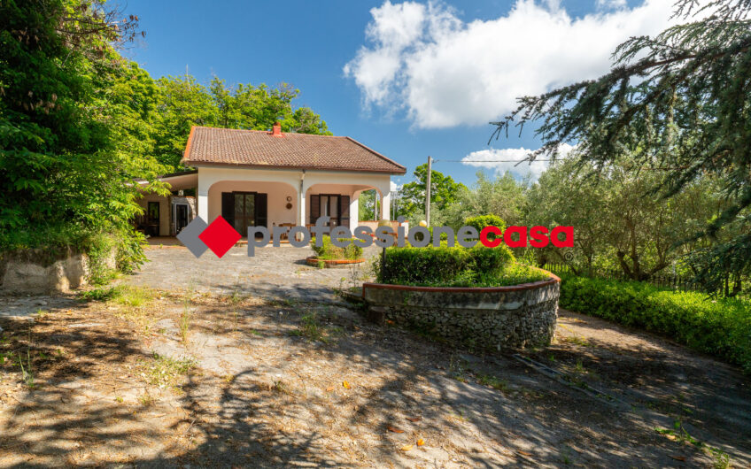 Villa Indipendente a Capaccio Capoluogo-Rif.270525A