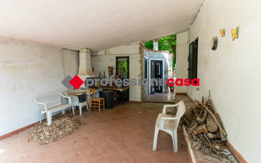 Villa Indipendente a Capaccio Capoluogo-Rif.270525A
