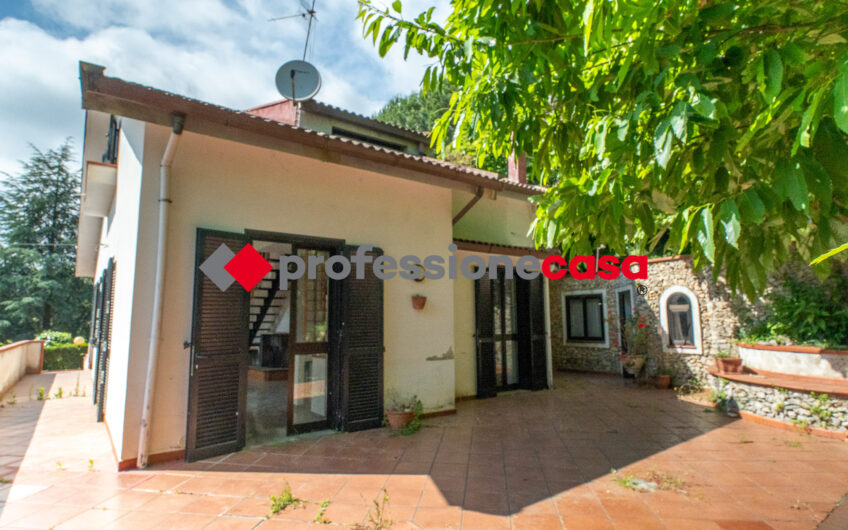 Villa Indipendente a Capaccio Capoluogo-Rif.270525A