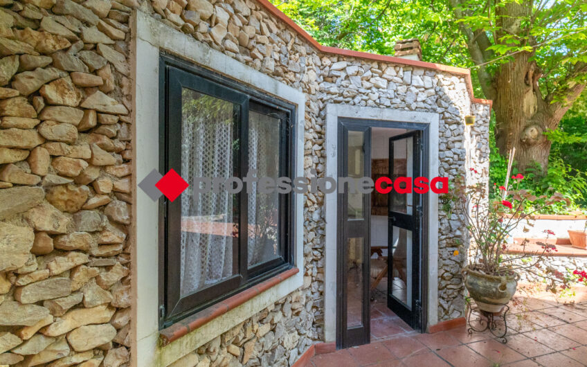 Villa Indipendente a Capaccio Capoluogo-Rif.270525A