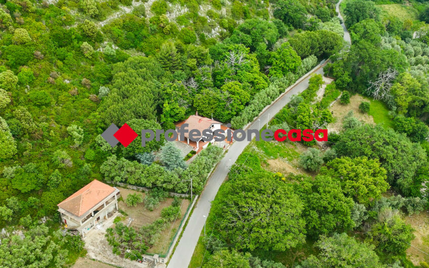 Villa Indipendente a Capaccio Capoluogo-Rif.270525A