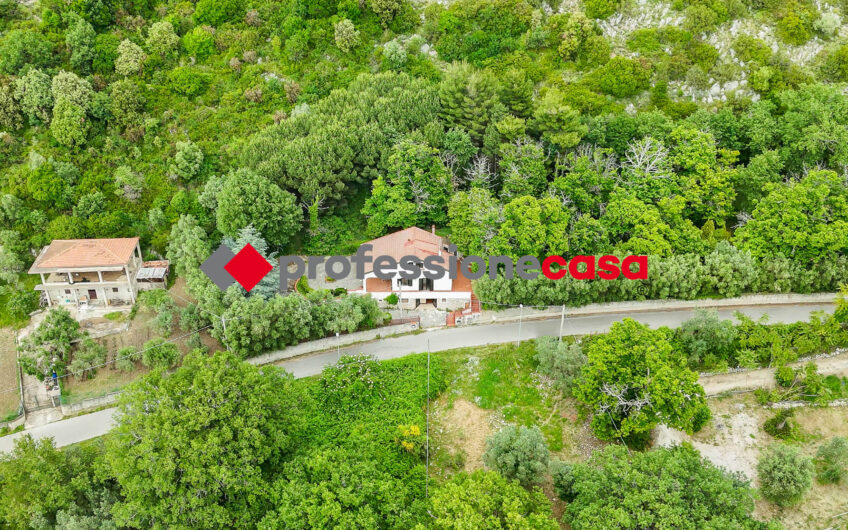 Villa Indipendente a Capaccio Capoluogo-Rif.270525A