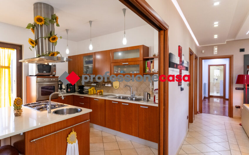 La Tua  Villa Ristrutturata Con Un  Giardino da Vivere-Rif.270625
