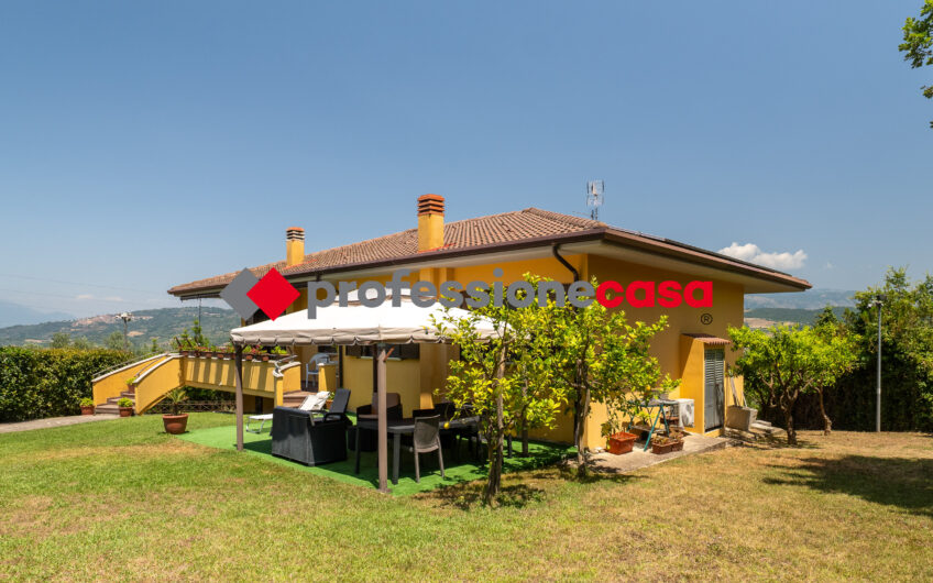 La Tua  Villa Ristrutturata Con Un  Giardino da Vivere-Rif.270625