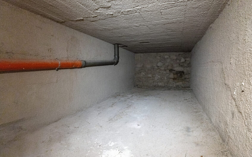 Casa Con Ampio Terrazzo Panoramico Nel Cuore Di Trentinara-Rif.260925