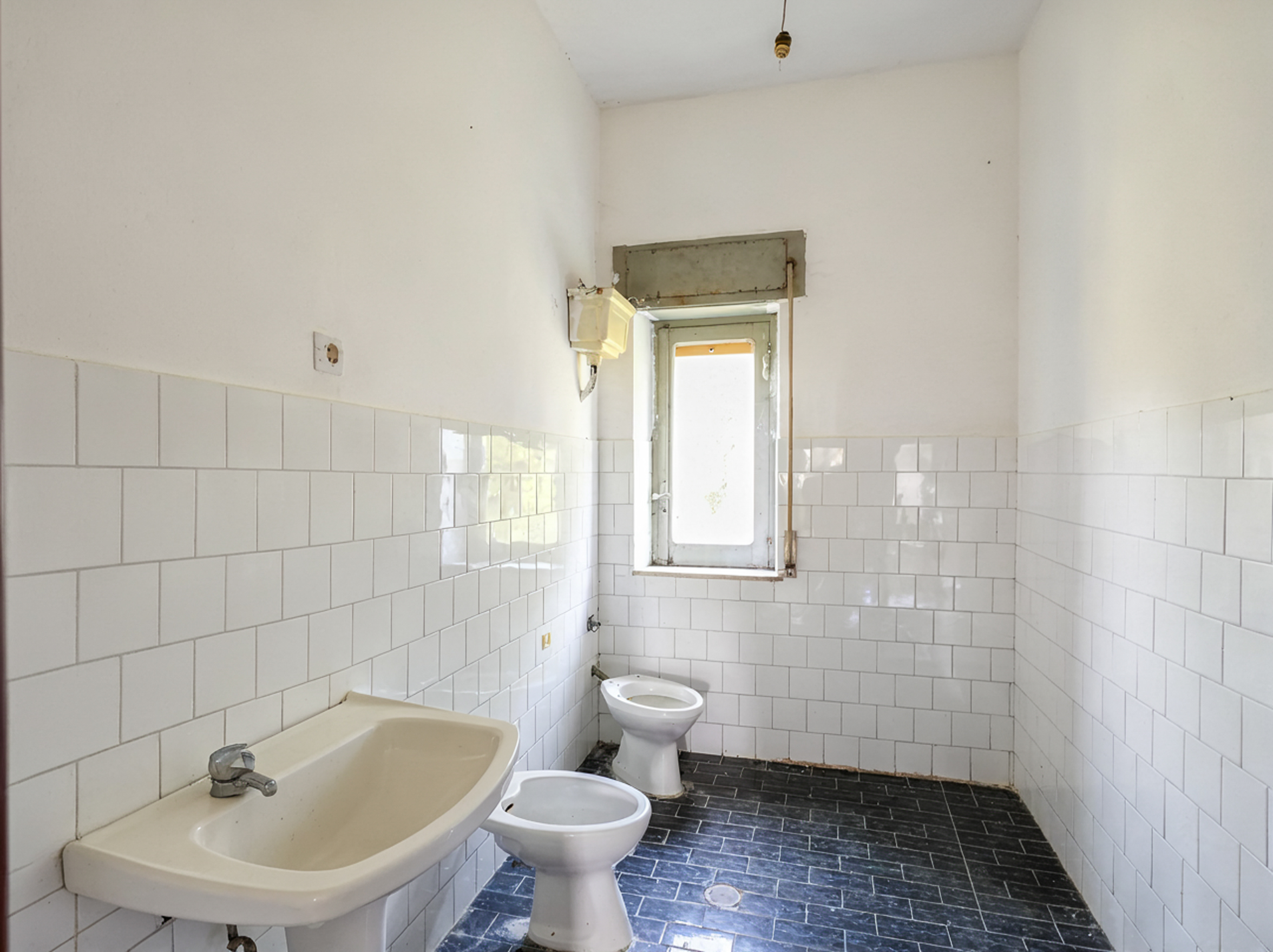 Una Struttura, Infinite Possibilità- Rif.191225