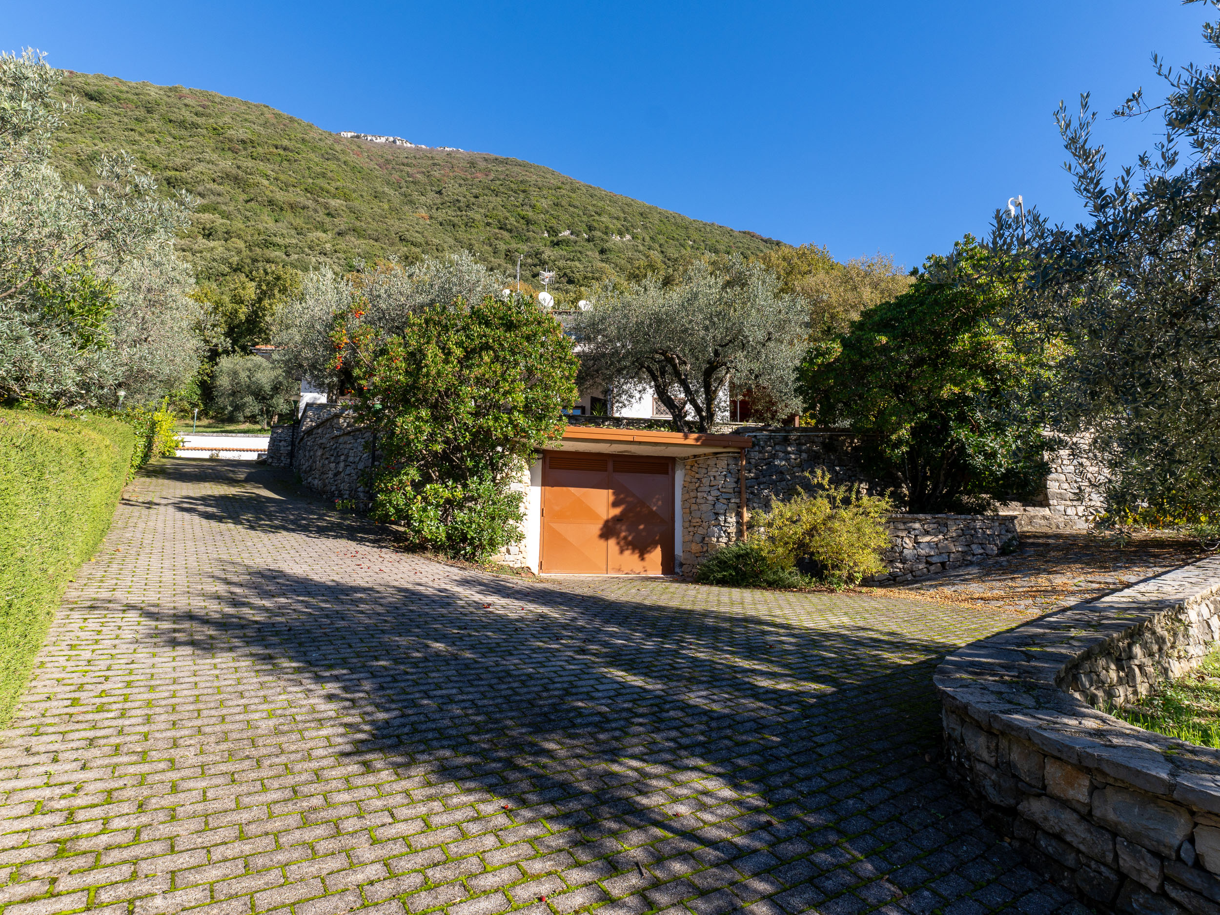 Una Villa Che Fa Sentire Tutti A Casa, Anche Gli Ospiti-Rif.291125