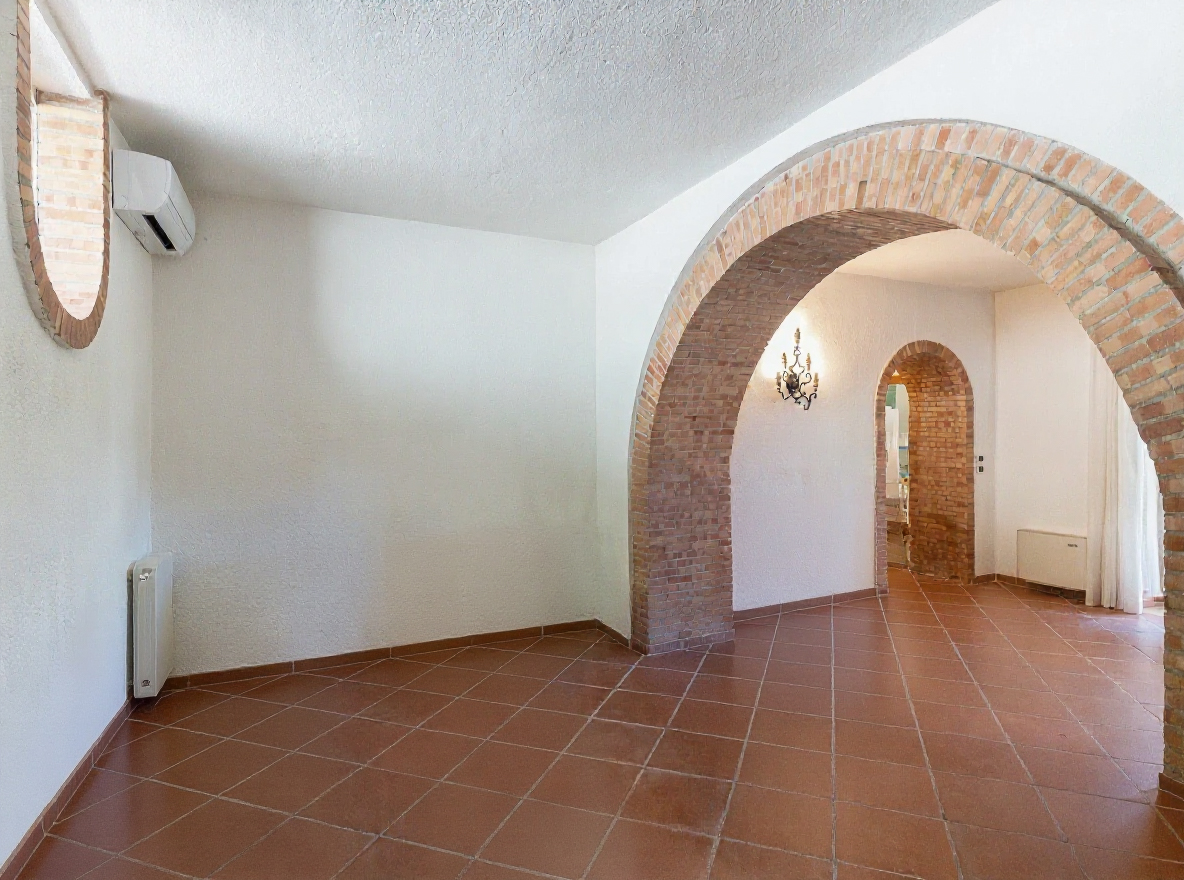 Una Villa Che Fa Sentire Tutti A Casa, Anche Gli Ospiti-Rif.291125