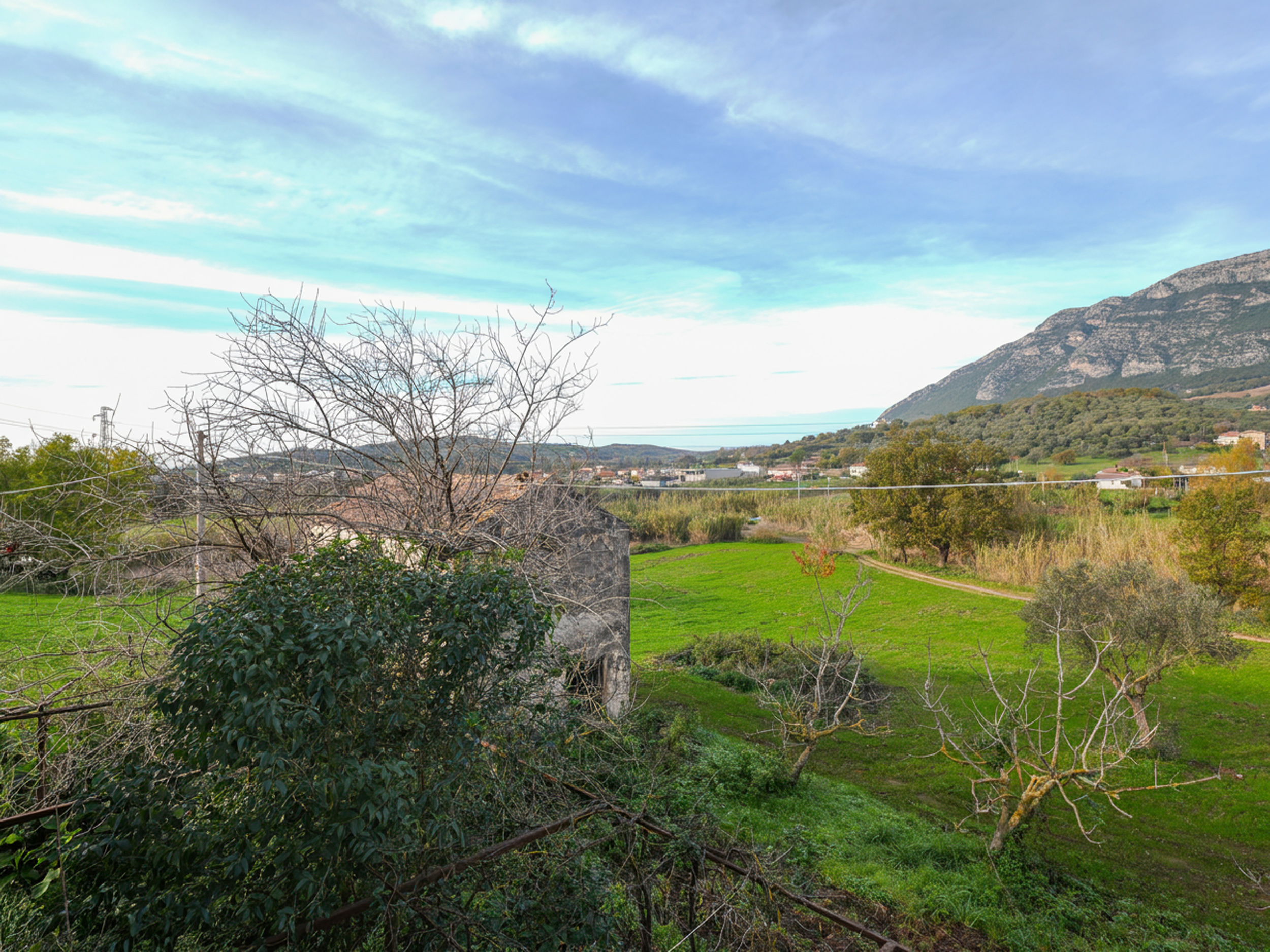 Una Struttura, Infinite Possibilità- Rif.191225