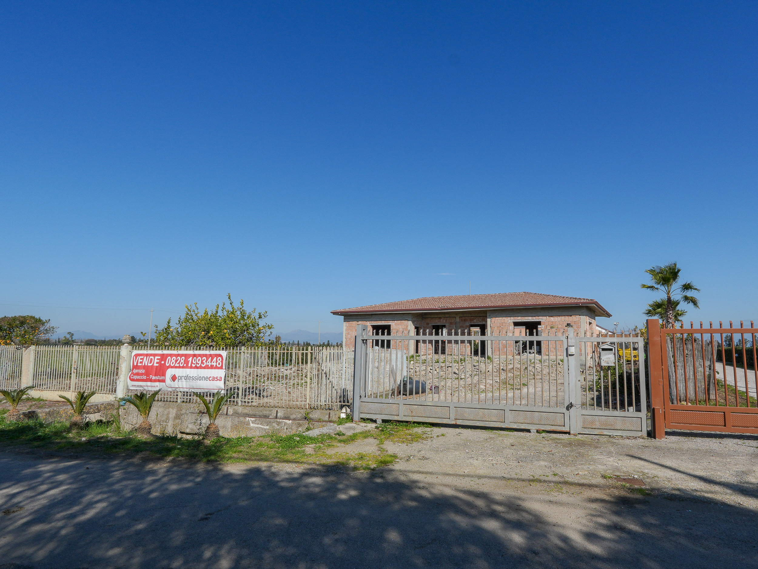 Una Casa Che Aspetta Solo La Tua Famiglia-Rif.050225