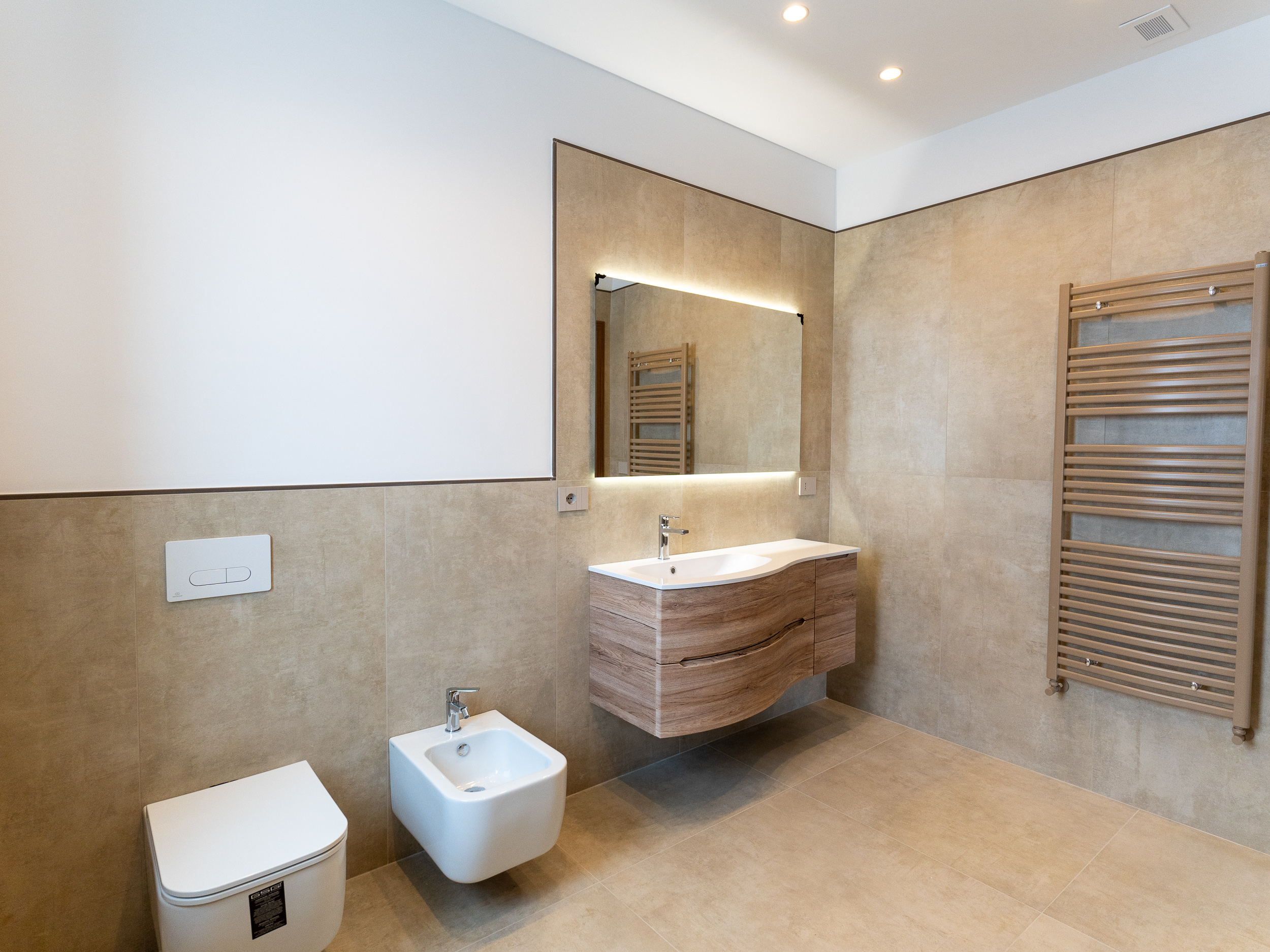 Come Entrare In Una Casa Nuova-Rif.050226