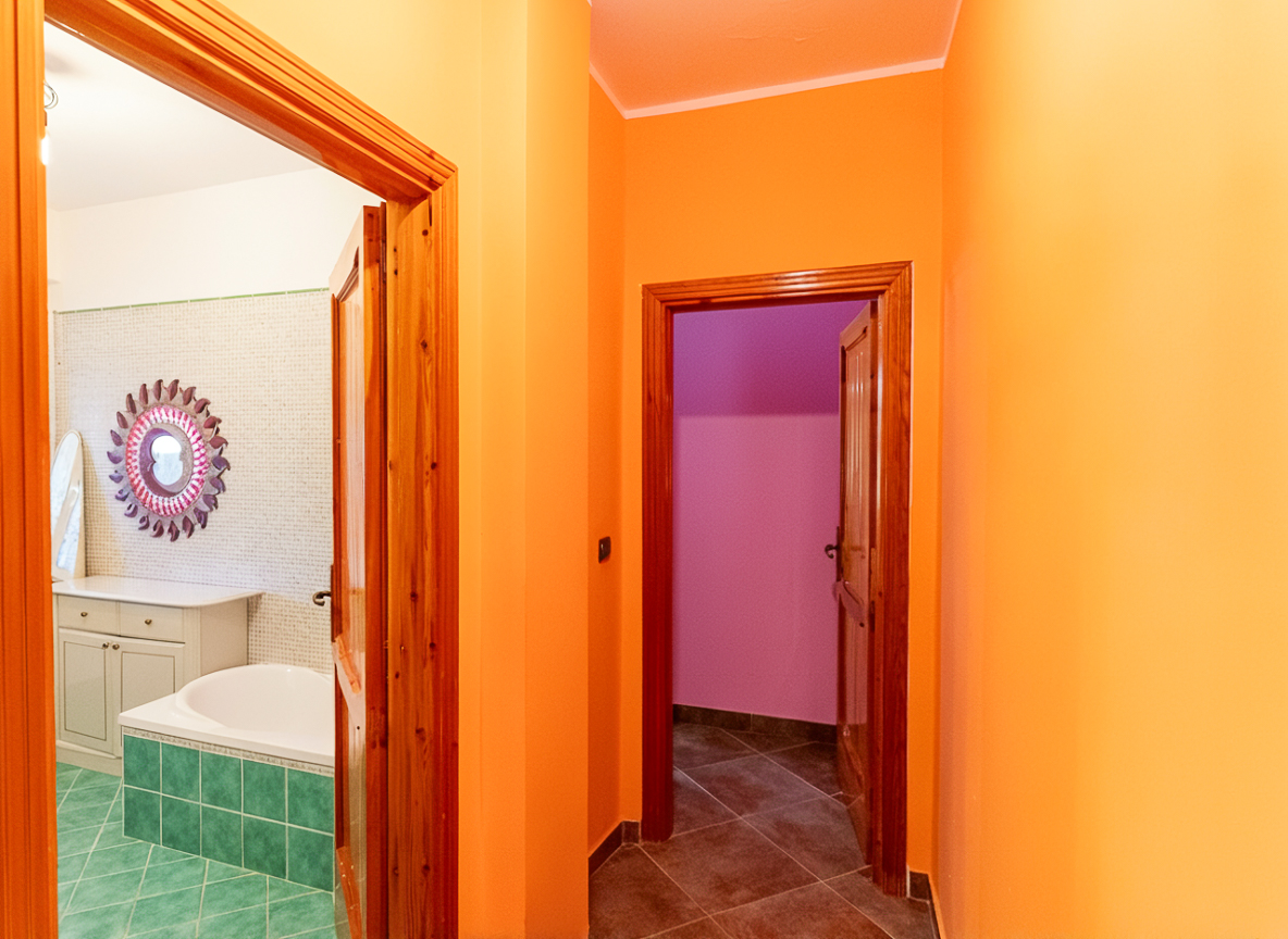 La Tua Casa al Mare, Senza Compromessi-Rif270126