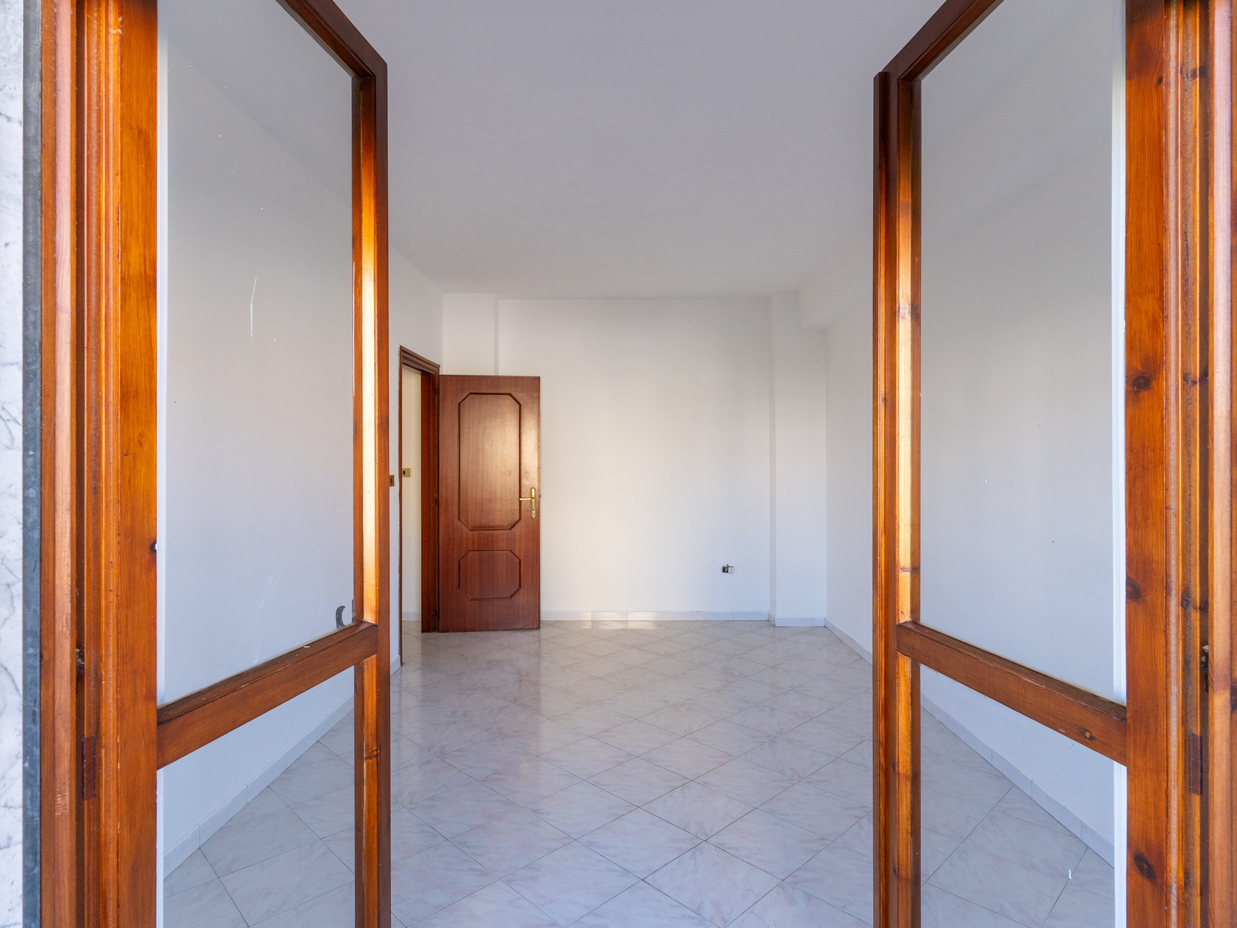 Appartamento Luminoso In Parco Chiuso Con Posto Auto-Rif.130226