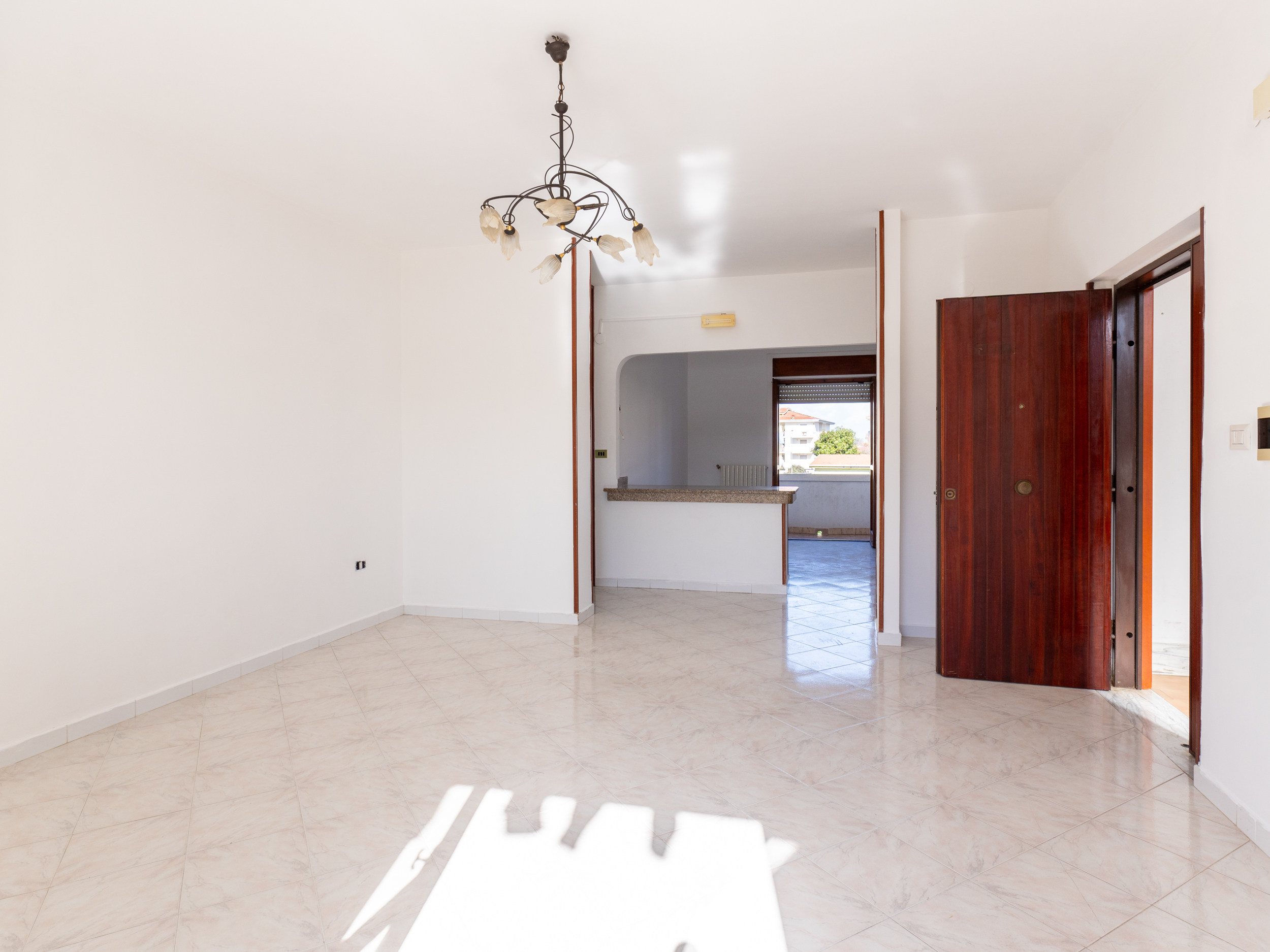 Appartamento Luminoso In Parco Chiuso Con Posto Auto-Rif.130226