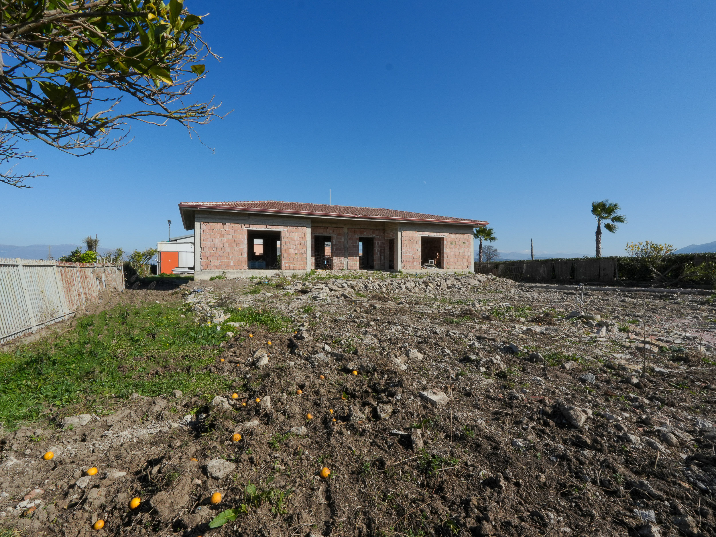 Una Casa Che Aspetta Solo La Tua Famiglia-Rif.050225