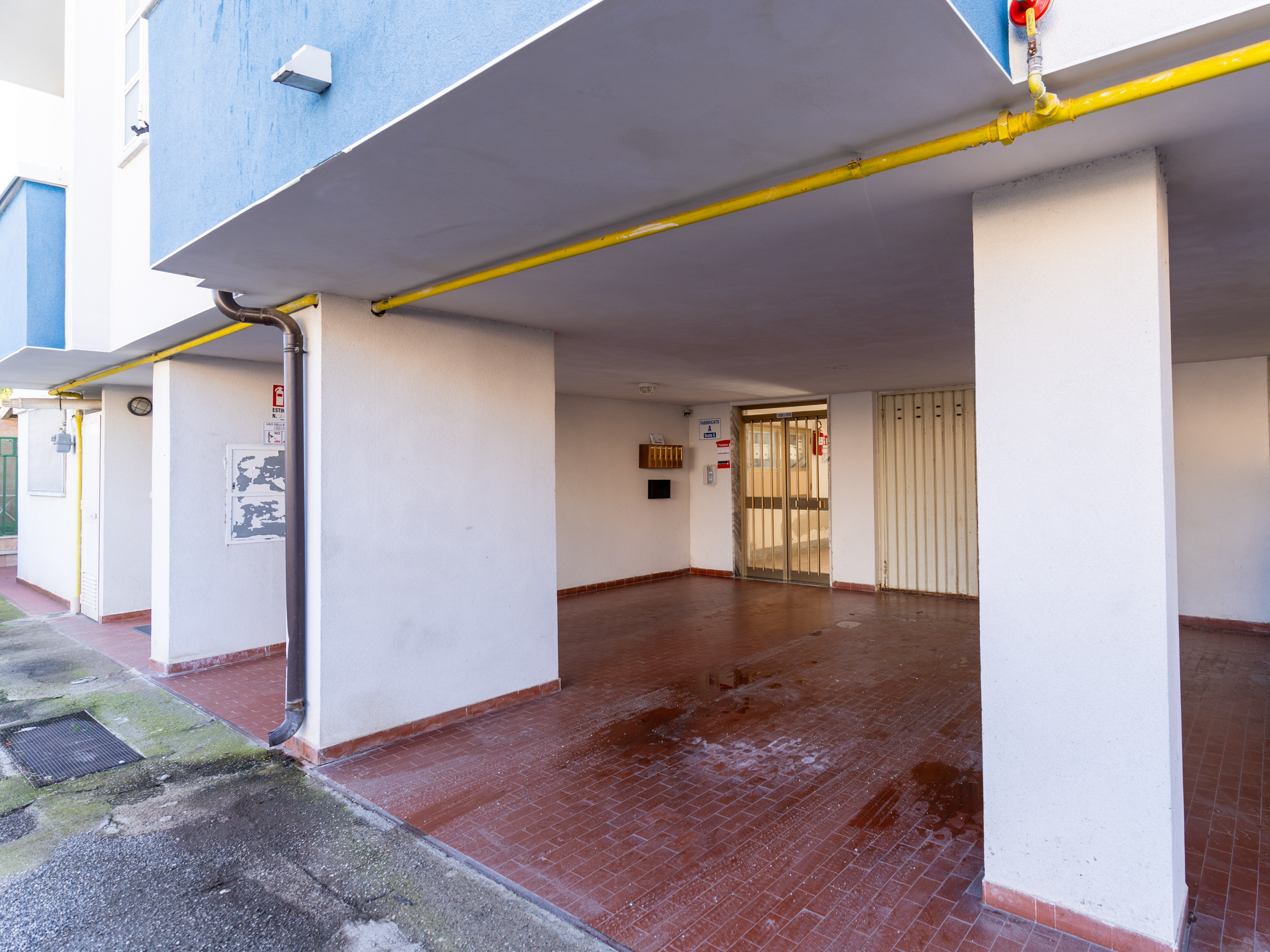 Appartamento Luminoso In Parco Chiuso Con Posto Auto-Rif.130226