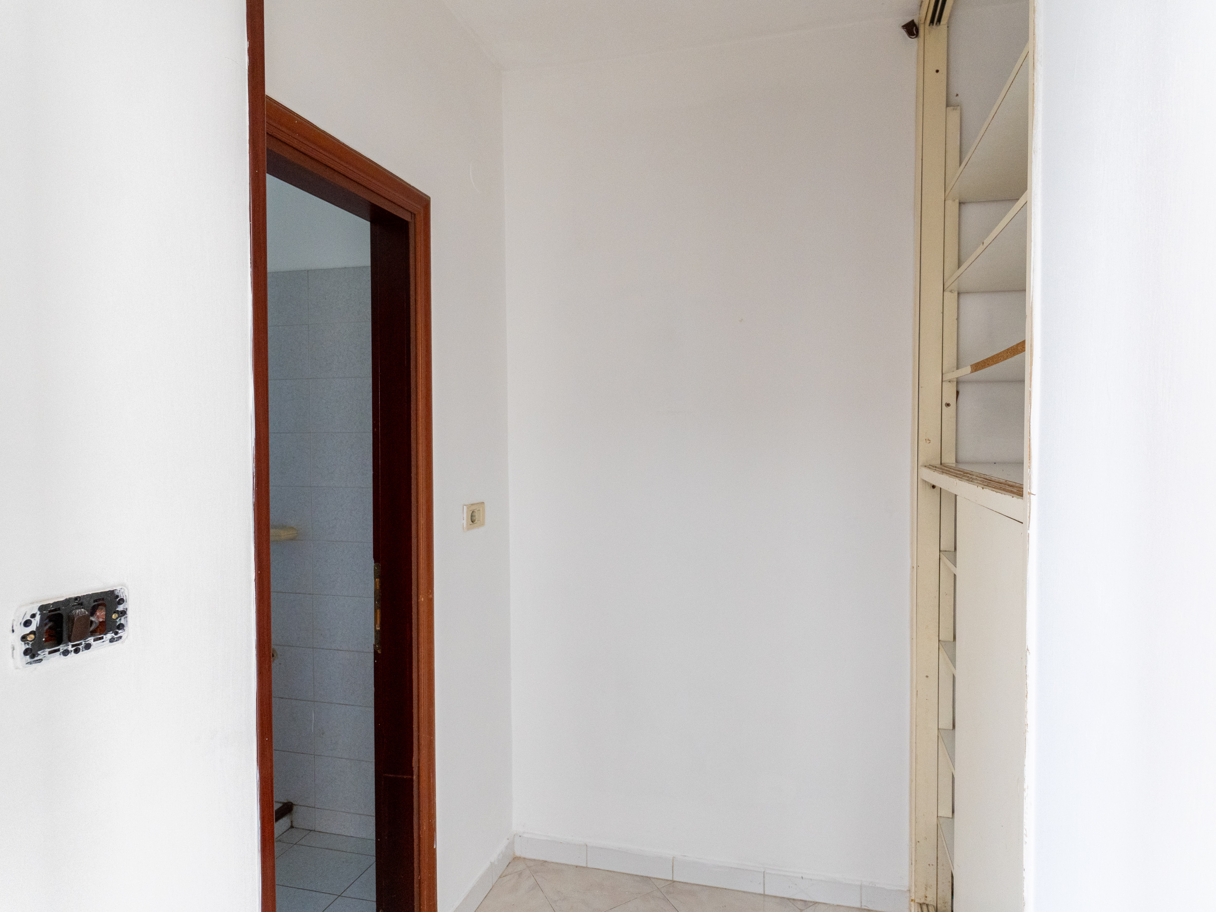 Appartamento Luminoso In Parco Chiuso Con Posto Auto-Rif.130226