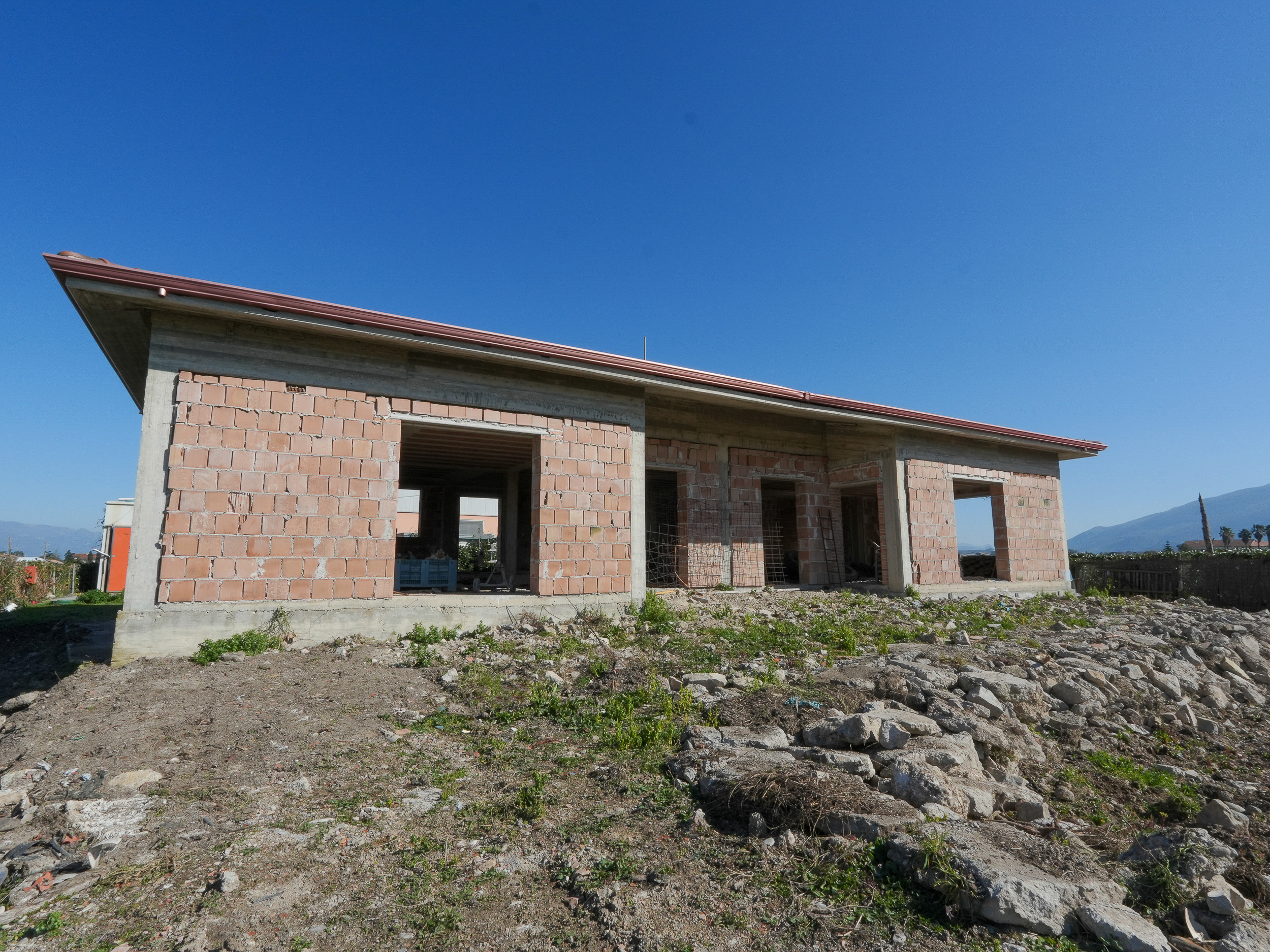 Una Casa Che Aspetta Solo La Tua Famiglia-Rif.050225