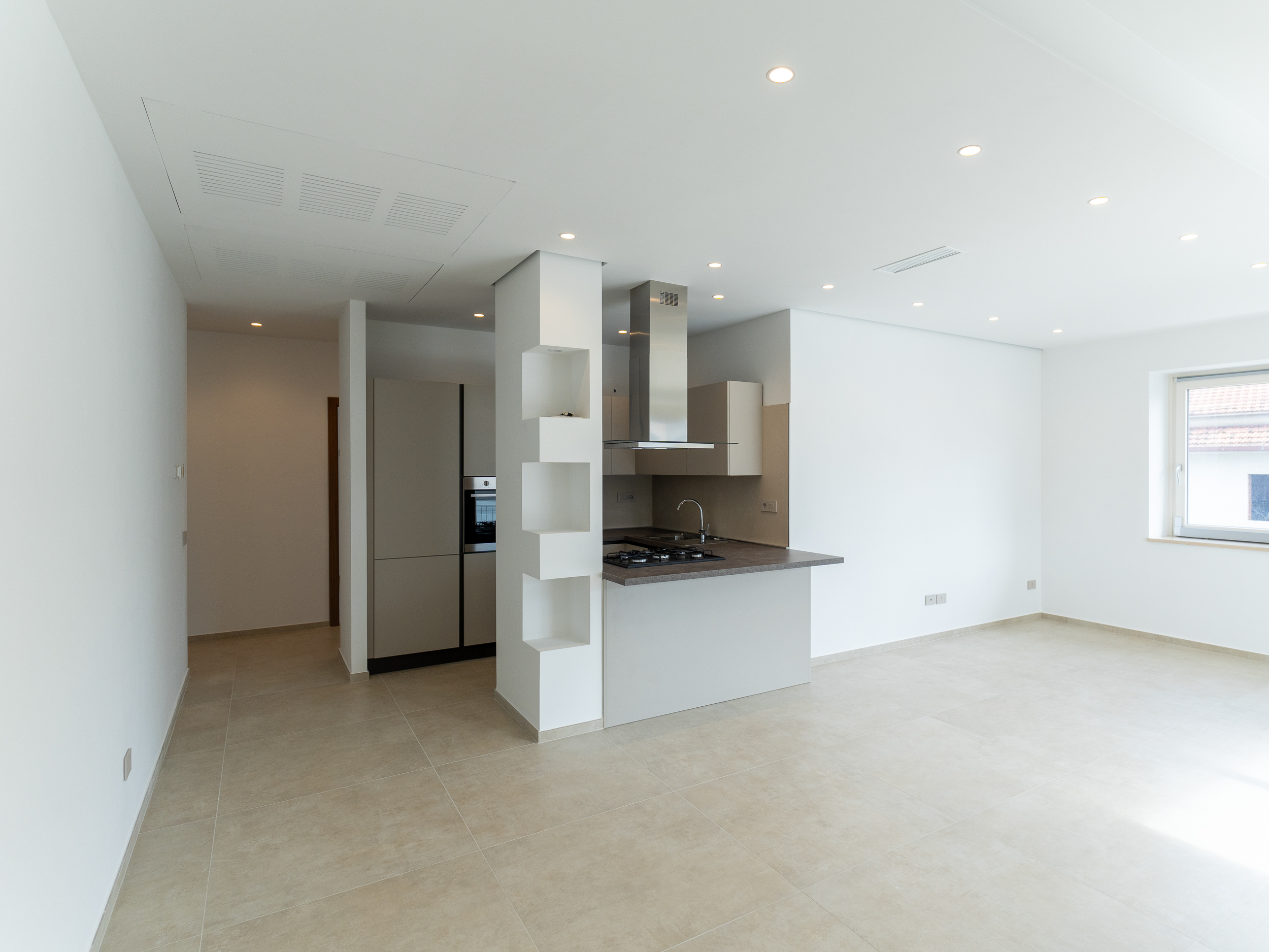 Come Entrare In Una Casa Nuova-Rif.050226