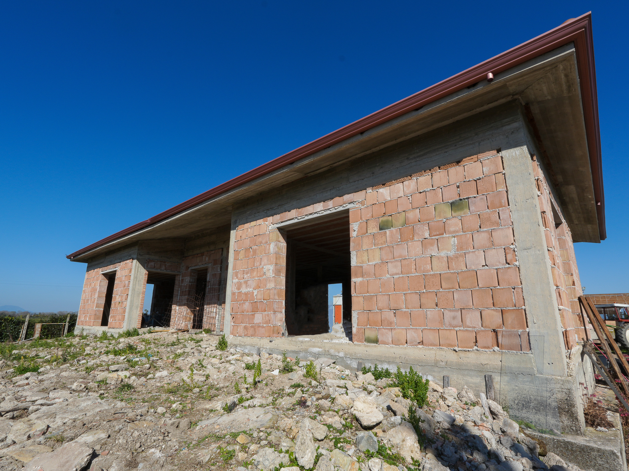 Una Casa Che Aspetta Solo La Tua Famiglia-Rif.050225